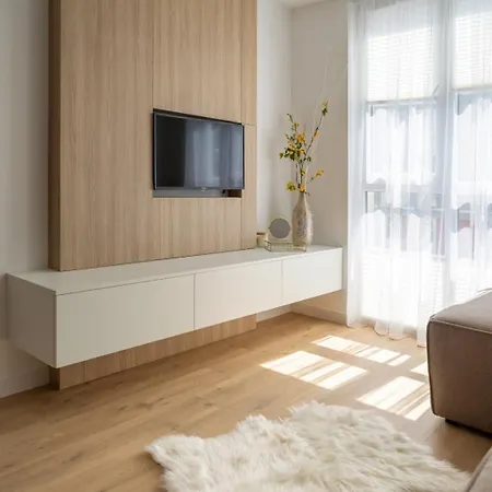 Apartment M&d White Great Britain Lemberg