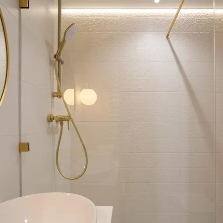 M&d White Great Britain Apartment Lviv